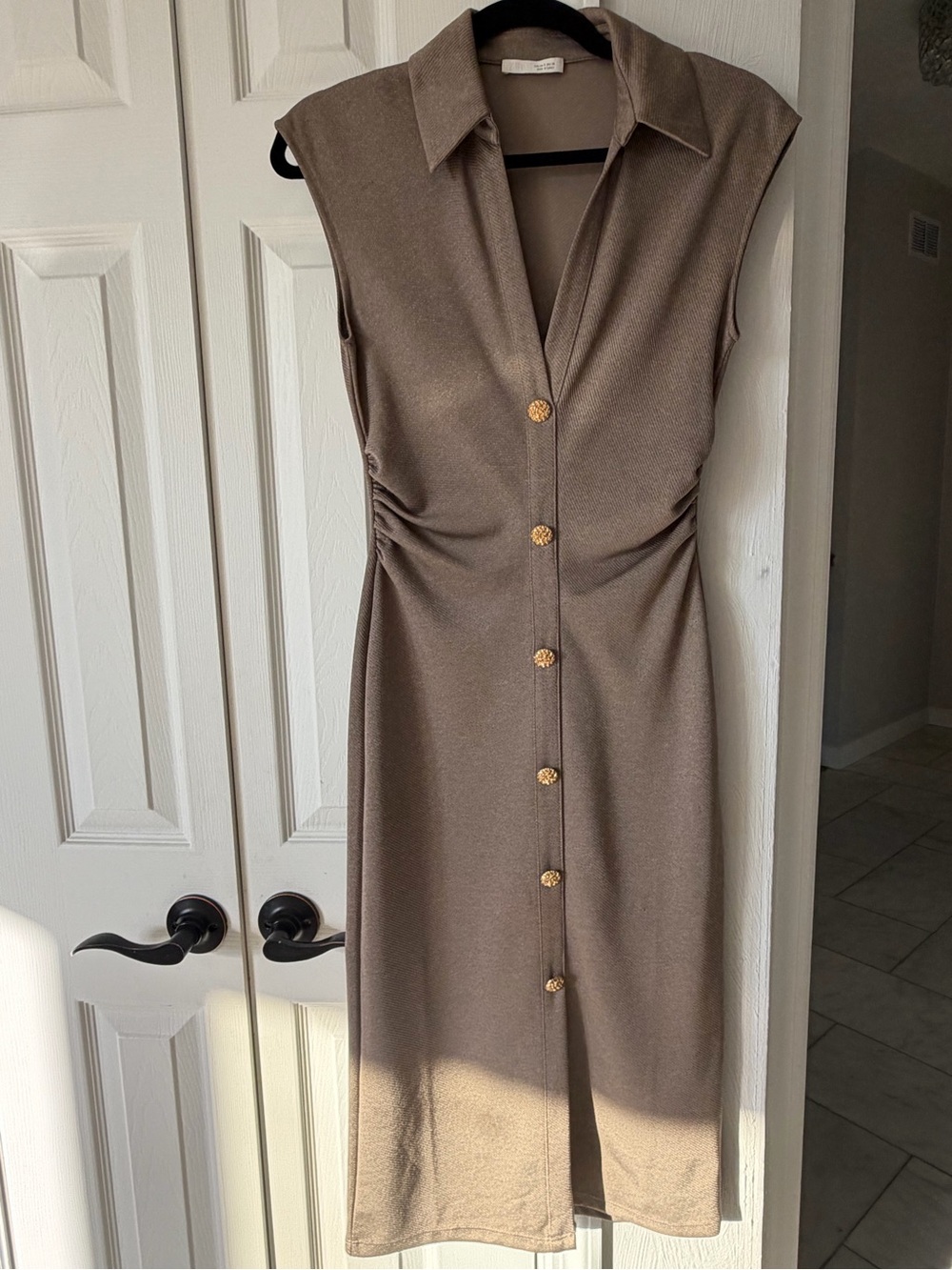 Zara Sleeveless Collared Midi Dress in Taupe with Gold Buttons